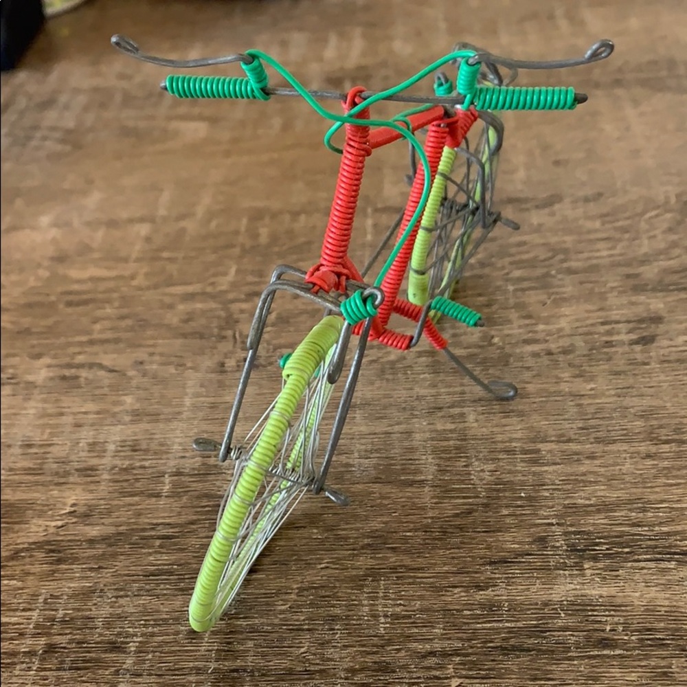 Wire Wrapped Bike - Picture 3 of 3